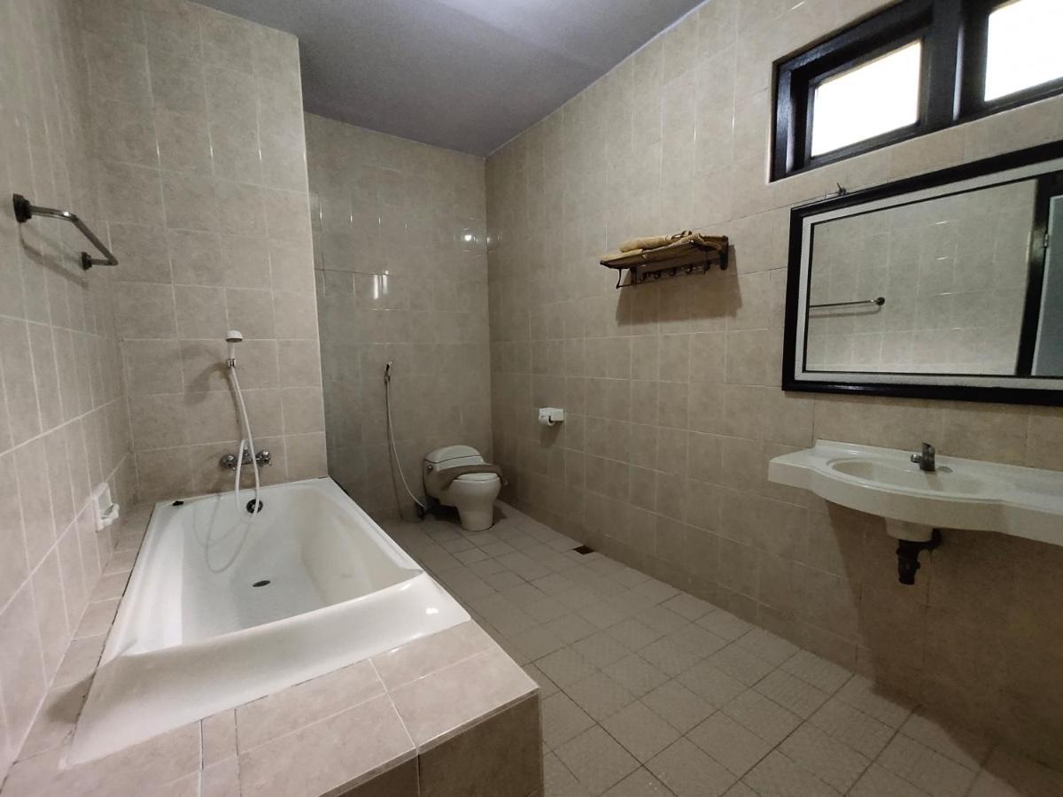 Bromo Permai 1 Hotel Екстериор снимка